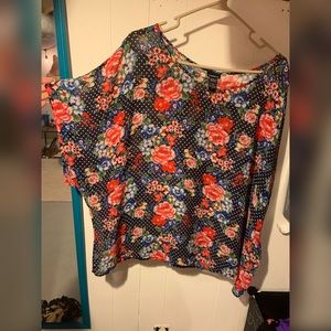 Torrid top